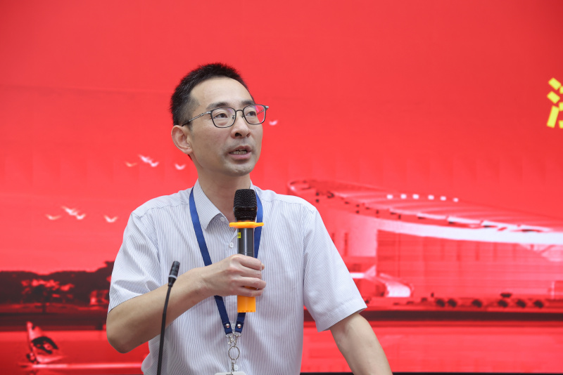 浙江优盈平台首期“优盈平台俊才”中层管理干部培训班正式开班 浙江大学经济学院副院长朱希伟.jpg
